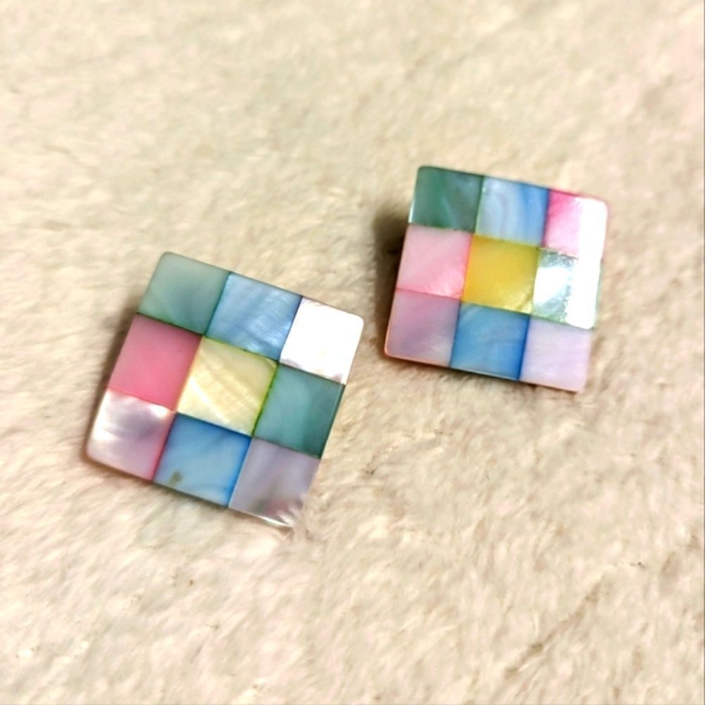 Vintage 80's Mosaic Pastel Mother of Pearl Square Pierced Earrings